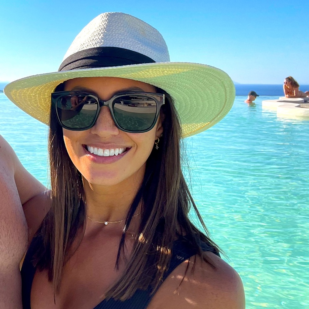 Meet your Posher, Alisha